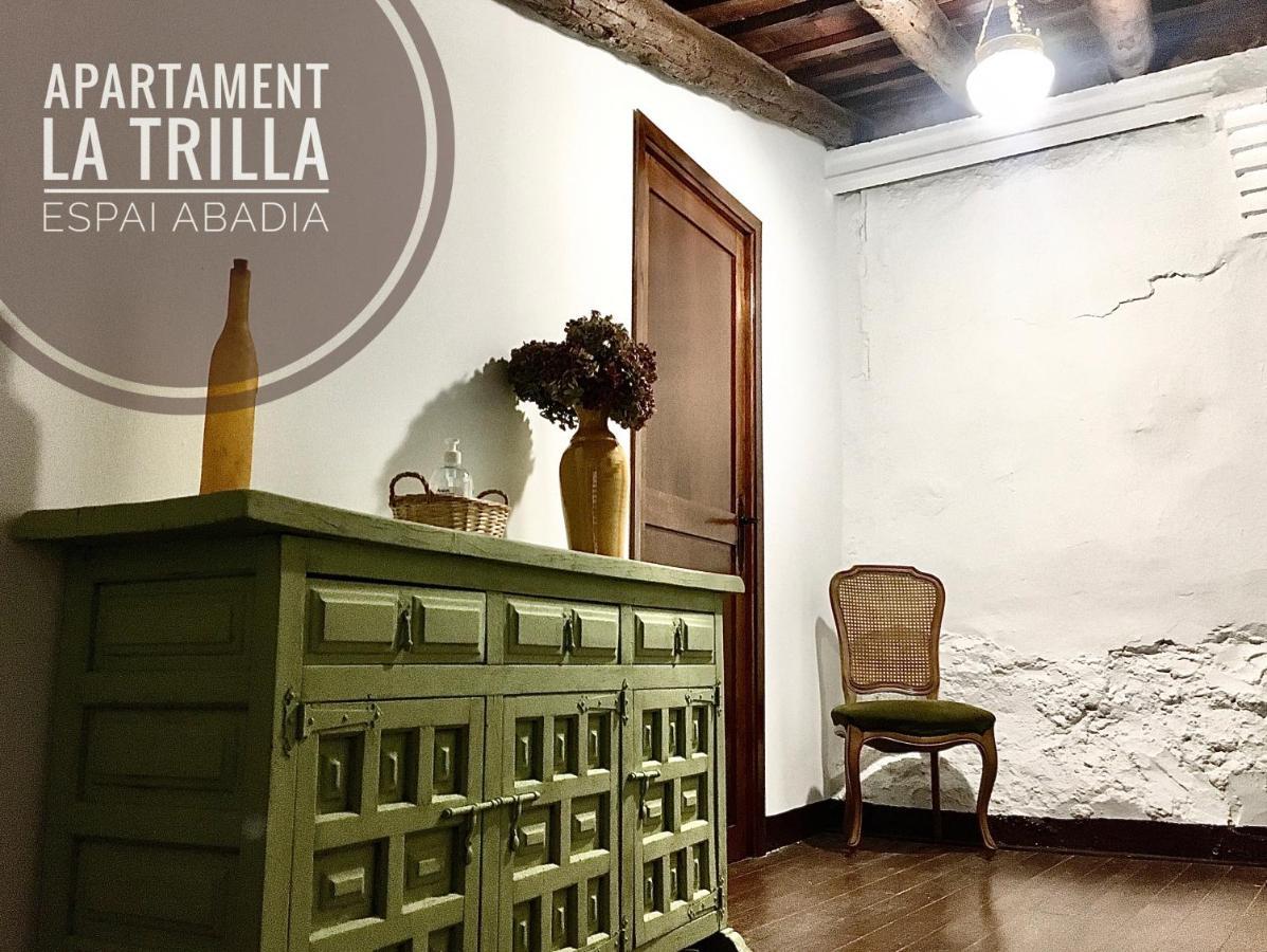 Espai Abadia Hostel *